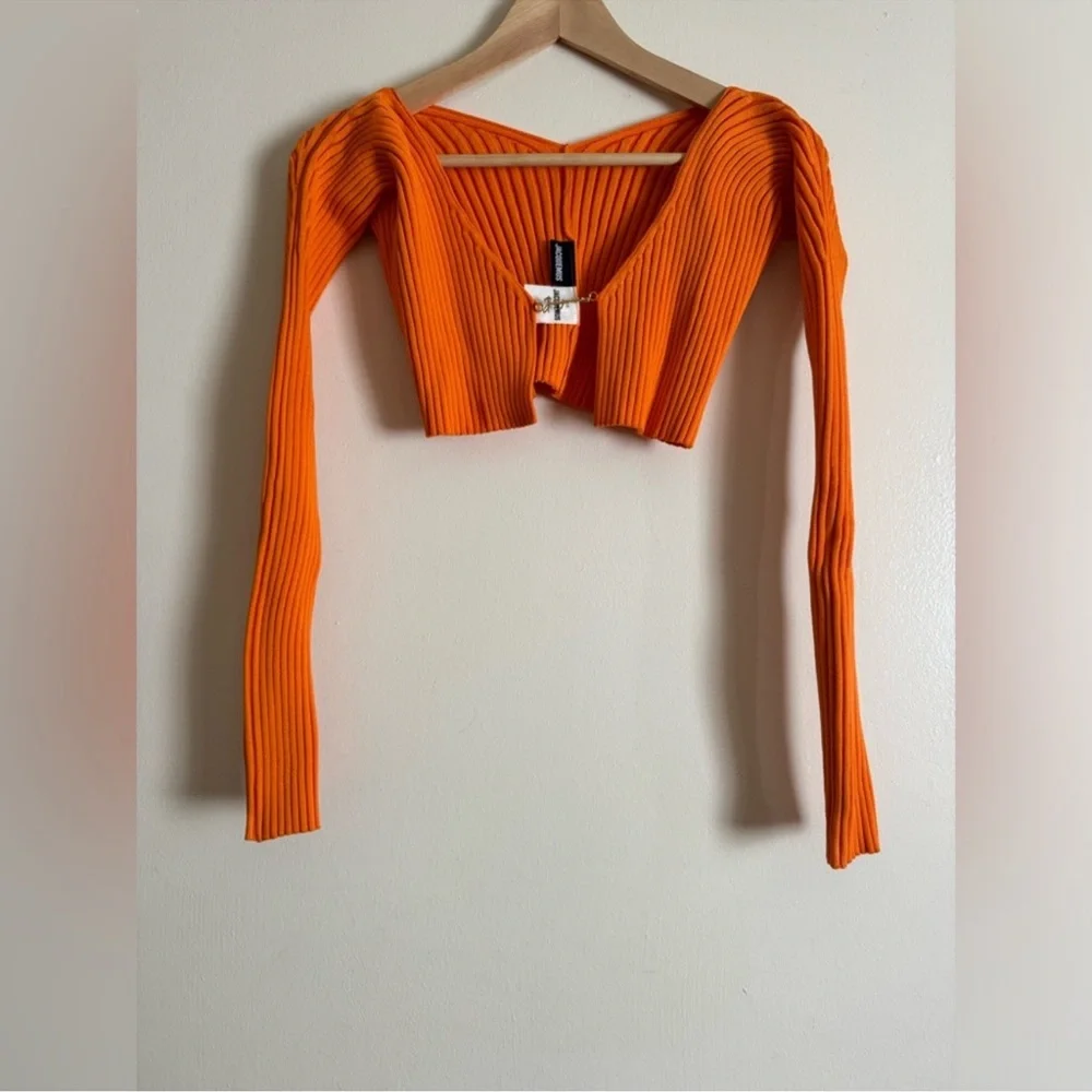 Jacquemus Orange Ribbed Long Sleeve Crop Top - Picture 3 of 10